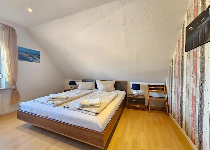 Huus Merle Booven Daire